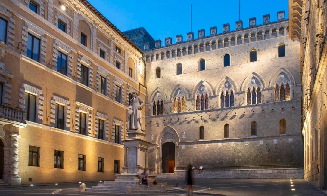 O banco Monte dei Paschi di Siena, o banco mais antigo do mundo, teve no mês passado um desempenho pior do que qualquer outro em um teste de saúde financeira realizado por reguladores europeus Foto: Susan Wright / The New York Times