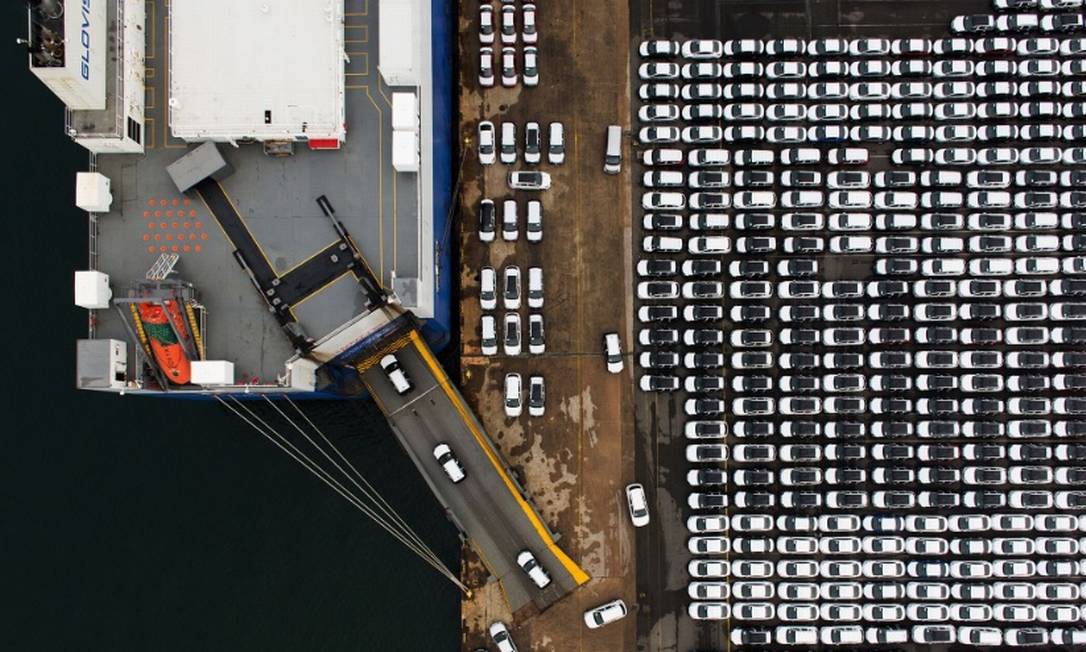 Com a falta de chips, Ford anunciou que desativará sua fábrica de picapes F-150 perto de Kansas City. Toyota planeja interromper produção em 14 fábricas no próximo mês Foto: Bloomberg