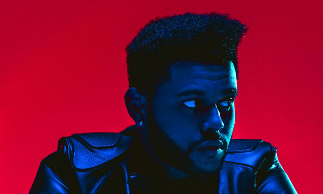 
The Weeknd: seu terceiro álbum traz algumas redundâncias, mas deve manter acesa sua estrela
Foto:
Divulgação
