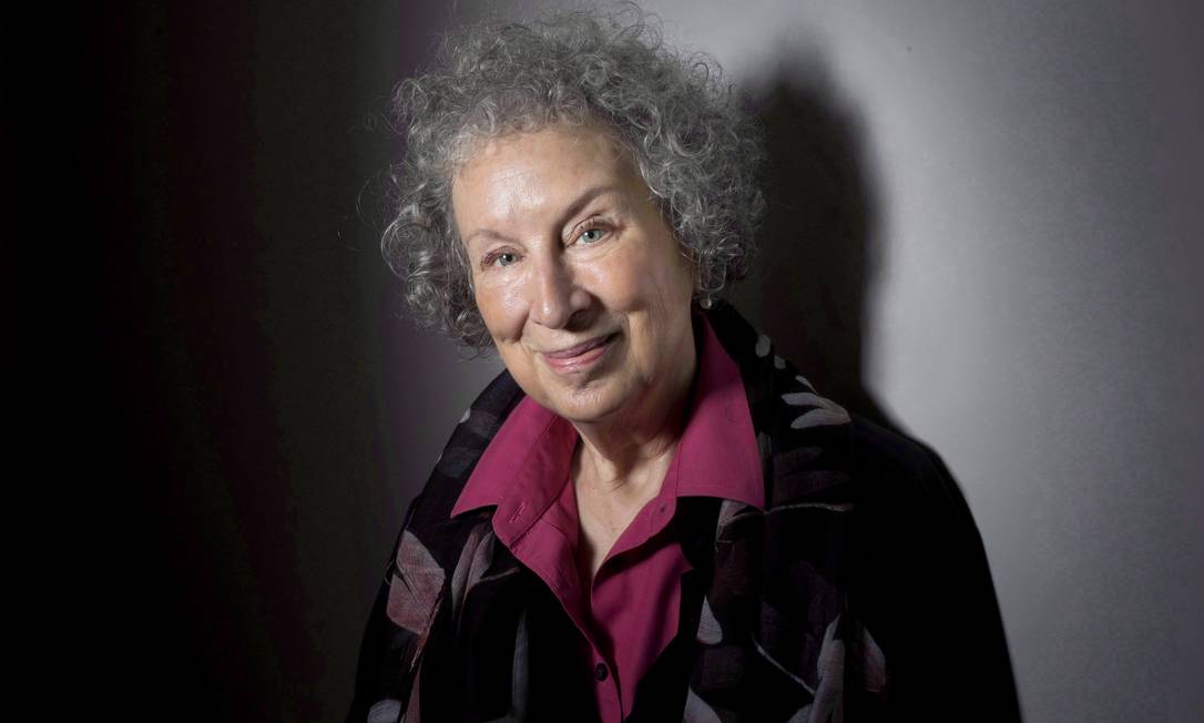 Embora tenha previsto as mazelas atuais, Margaret Atwood avisa: 'Não sou profeta' Foto: Darren Calabrese / he Canadian Press via AP