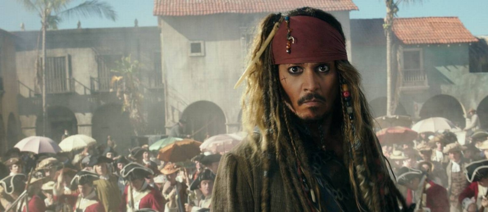 Johnny Depp em cena de 'Piratas do Caribe: A Vingança de Salazar' Foto: Divulgação