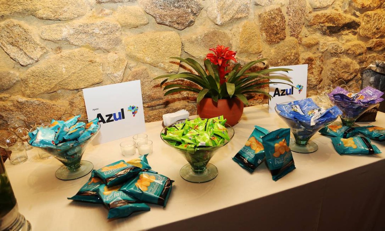 Mesa com produtos Azul Foto: Alex Ribeiro / Visor Mágico