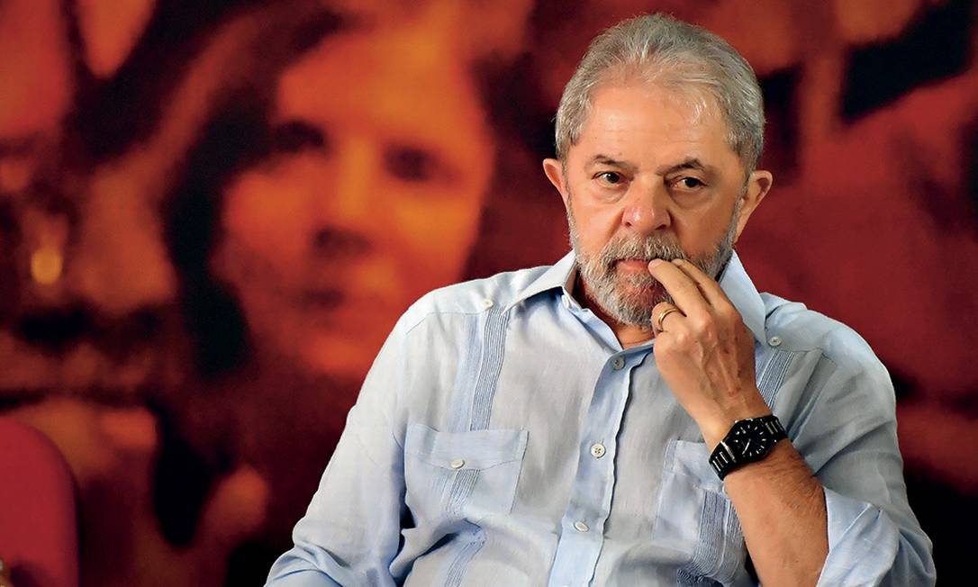 O ex-presidente Lula está preso na sede da PF em Curitiba Foto: Nelson Almeida / Afp