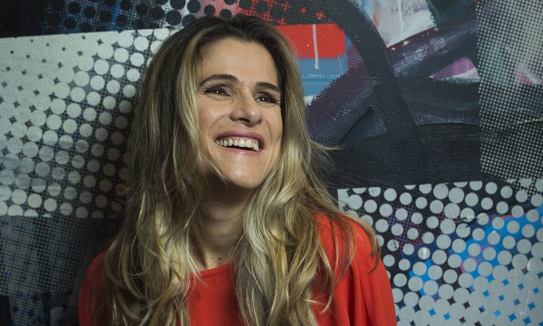 Ingrid Guimarães: atriz comanda a série documental 'Viver o riso, no Viva, que retrata a história do humor brasileiro Foto: Guito Moreto / Agência O Globo