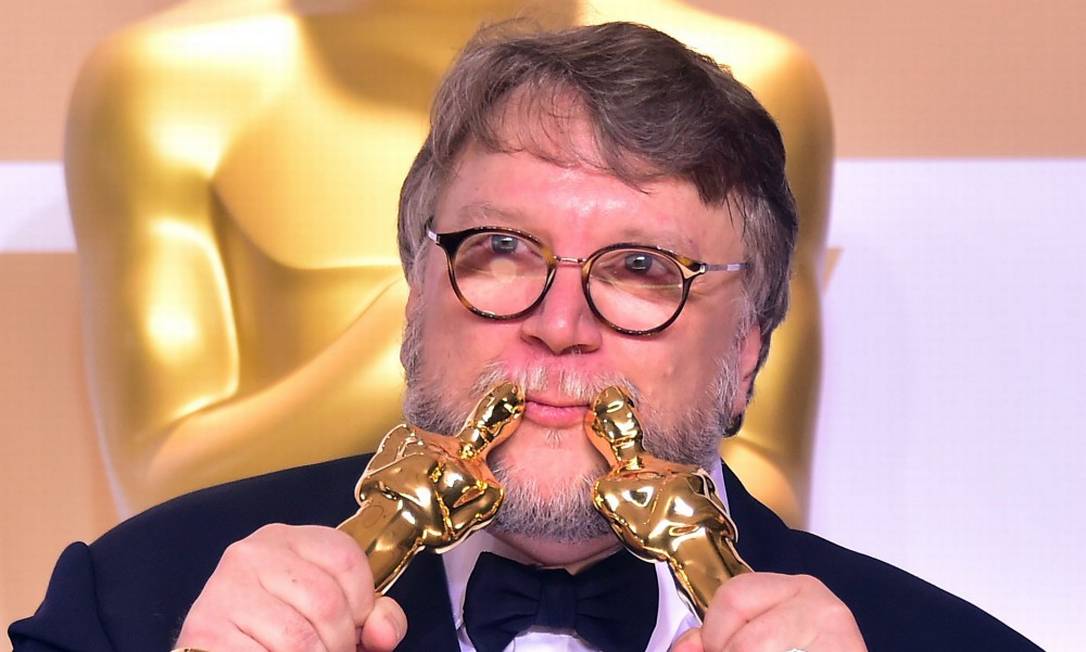 Guillermo del Toro, vencedor do Oscar de melhor filme e melhor diretor com 'A forma da água' Foto: FREDERIC J. BROWN / AFP