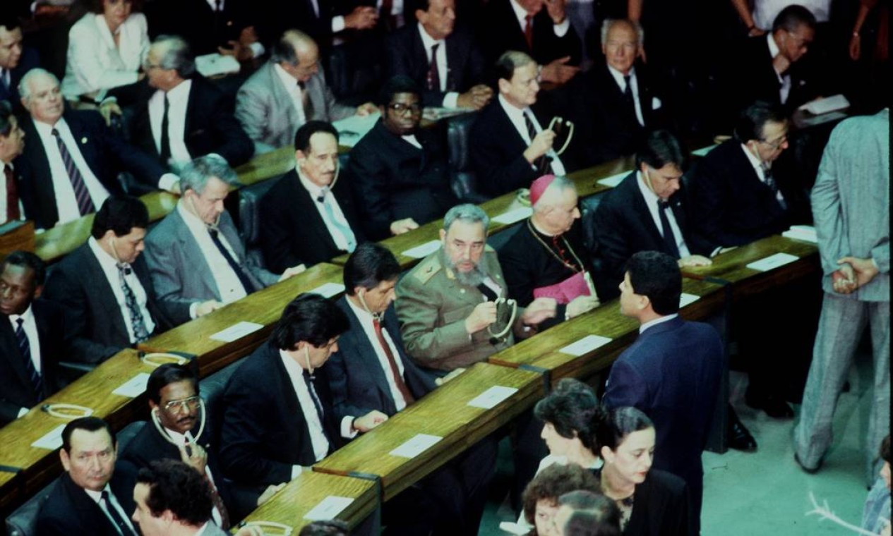 Fidel Castro participou da cerimônia de posse de Collor 15/03/1990 Foto: Leo Aversa/ Agência O Globo