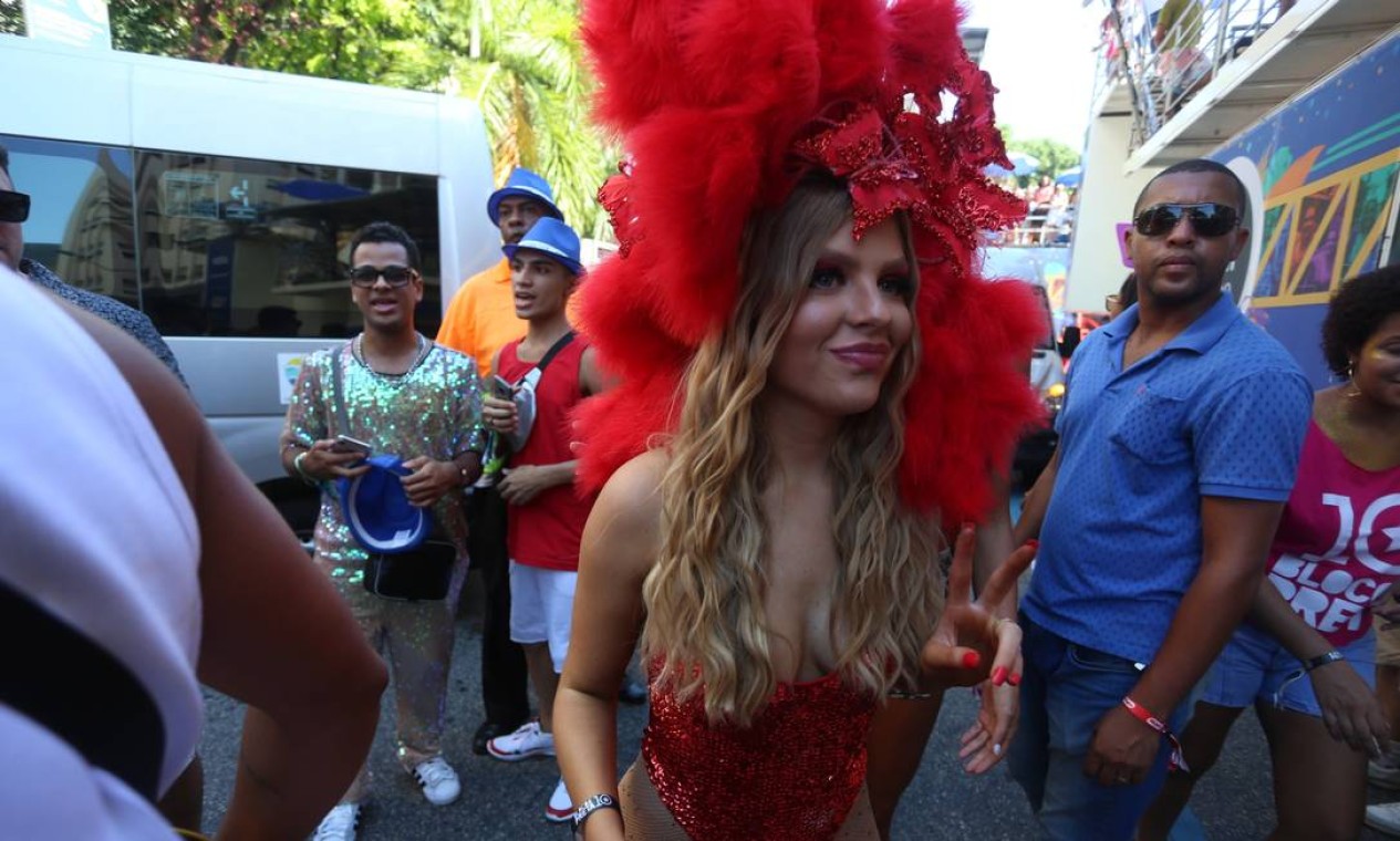 Luísa Sonza chega ao Bloco da Preta no carnaval de 2019 Foto: fabiano rocha / Agência O Globo