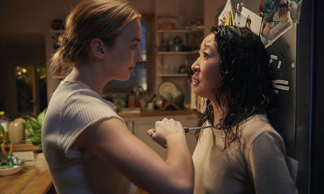 Jodie Colmer e Sandra Oh em cena de 'Killing Eve': adaptada da saga de livros 'Codinome Villanelle'
Foto: Divulgação