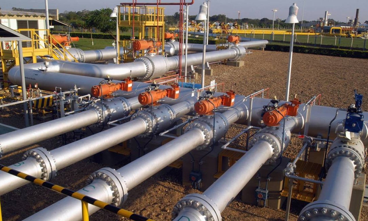 A Petrobra firmou acordo com o Cade para sair do setor de transporte e distribuição de gás natural. A companhia deve vender sua fatia no Gasoduto Brasil-Bolívia (foto) Foto: Diego Giudice / Bloomberg News