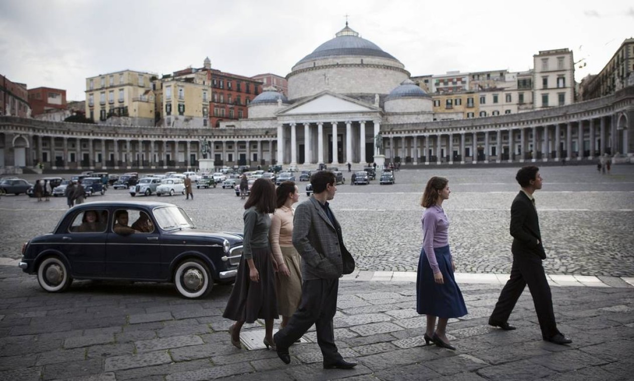 Cena da série 'A amiga genial', da HBO, filmada em Nápoles e que vai para sua segunda temporada Foto: Divulgação / HBO
