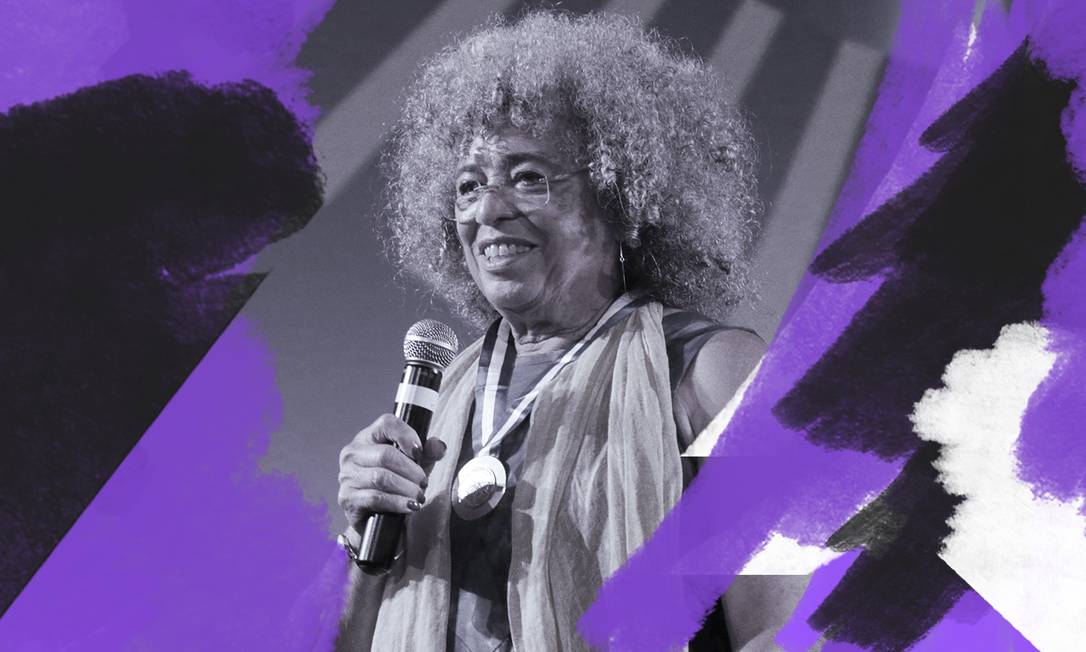 Angela Davis no palco do “Encontro de Cinema Negro Zózimo Bulbul: Brasil, África, Caribe e outras diásporas”, no Cine Odeon, no dia 23 de outubro Foto: Arte sobre foto de Antonio Scorza