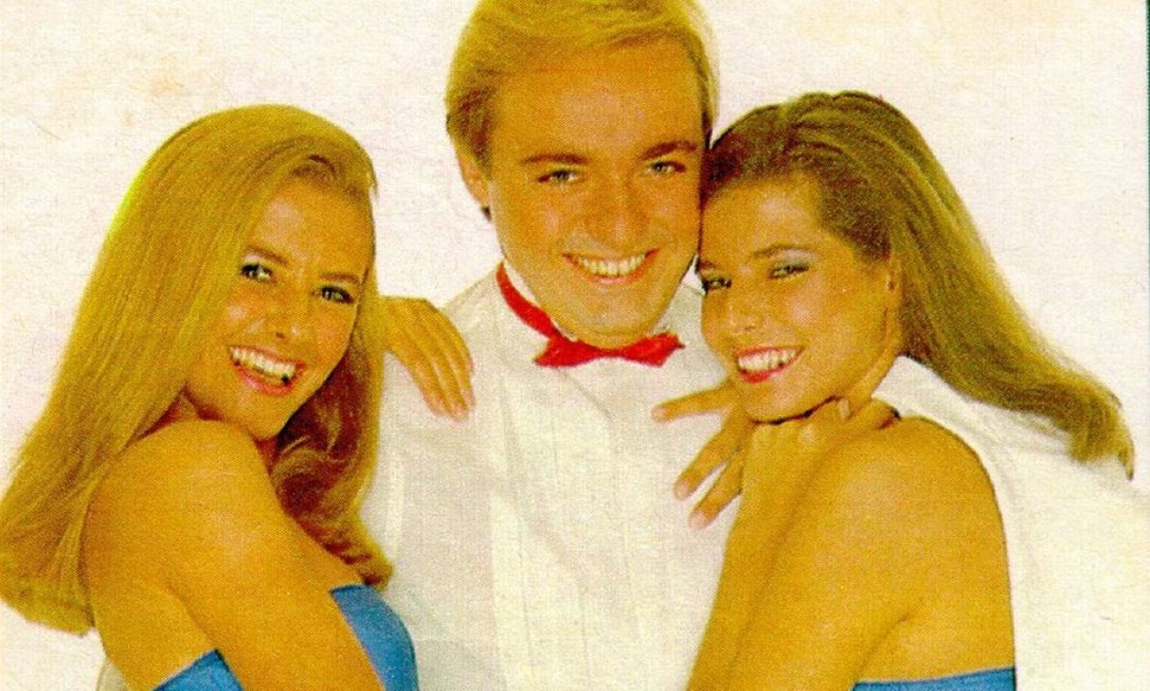 Gugu Liberato, com Marriete e Rose Miriam, de 1988, em foto na revista 'Playboy' Foto: Revista Playboy / Divulgação