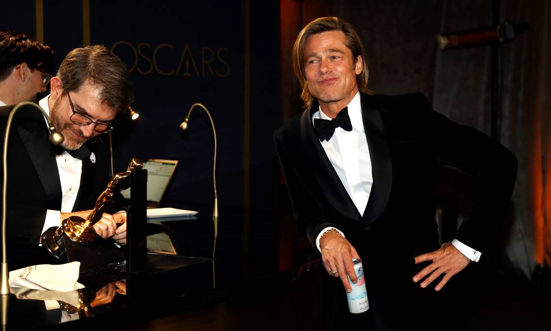 Brad Pitt, vencedor do OLscar de melhor ator coajuvante por 'Era uma vez em Hollywood' Foto: Eric Gaillard / REUTERS