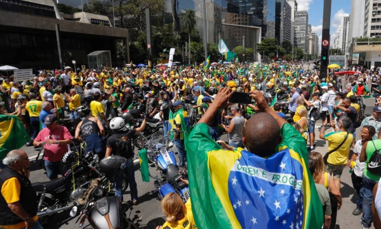 Manifestação contra o Congresso e Supremo Tribunal Federal (STF) reune milhares de apoiadores do presidente Jair Bolsonaro na Avenida Paulista, em São Paulo Foto: Edilson Dantas / Agência O Globo