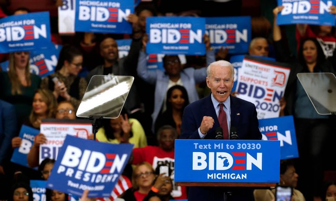 Ex-vice presidente Joe Biden, durante evento de campanha em Detroit, Michigan Foto: JEFF KOWALSKY / AFP / 09-03-2020