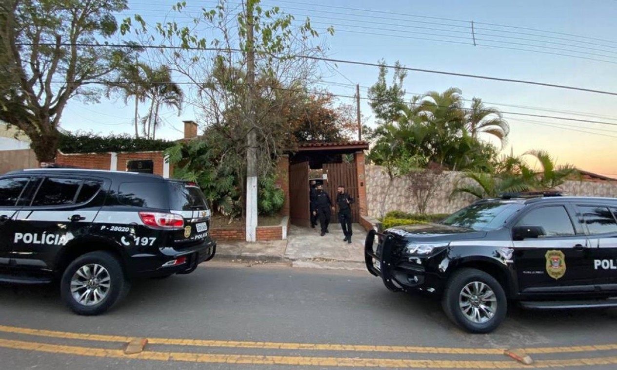 Policiais localizaram Queiroz em Atibaia, interior de São Paulo, na manhã desta quinta-feira (18) Foto: Divulgação