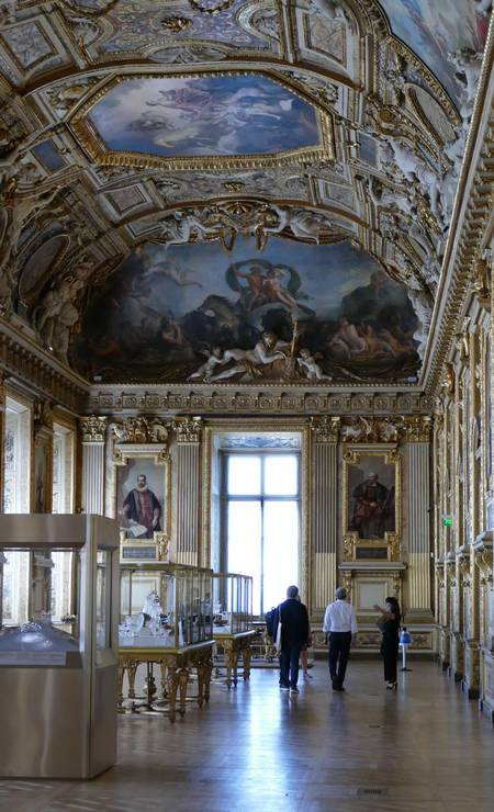 Desde a Segunda Guerra Mundial, o museu mais frequentado do mundo – 9,6 milhões de visitantes em 2019 – não permanecia por tanto tempo inativo Foto: Fernando Eichenberg / Agência O Globo