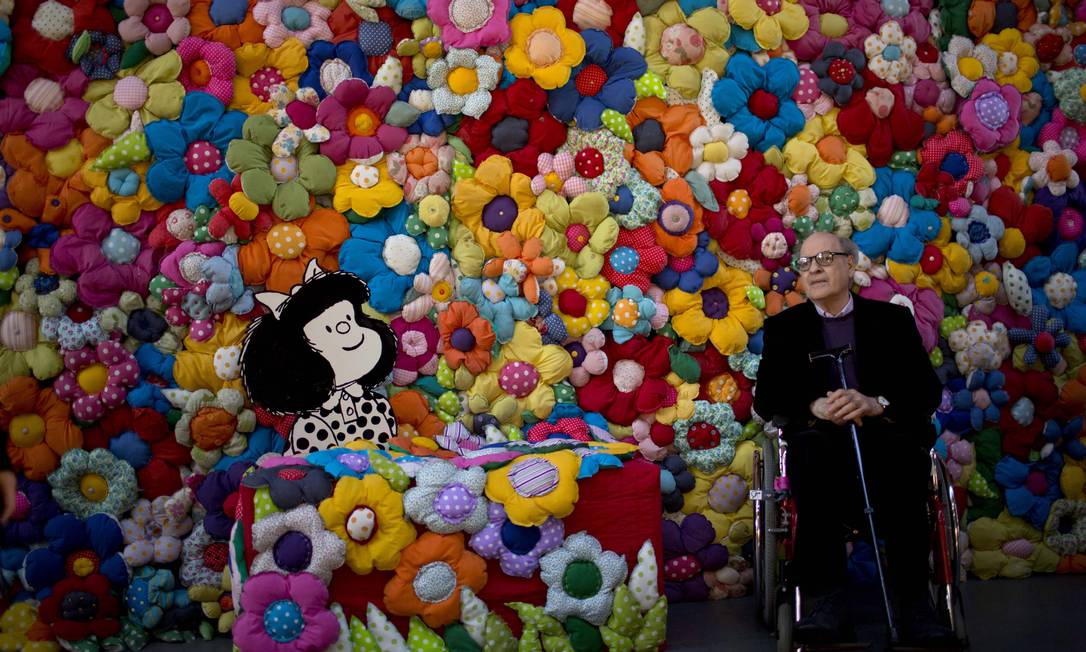 Quino na abertura da exposição "O mundo segundo Mafalda", em Buenos Aires, em 2014 Foto: Natacha Pisarenko / AP