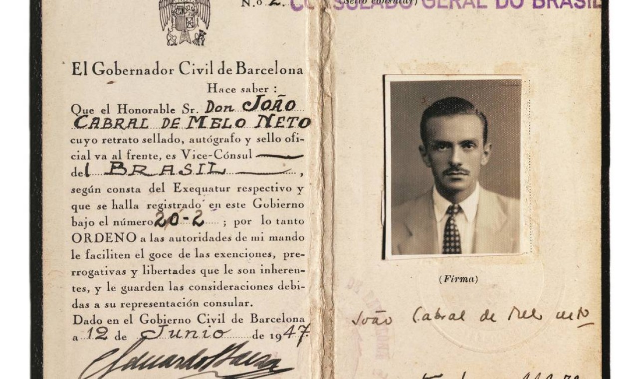 documento de joao cabral de melo neto de 1947 Foto: Acervo Familiar