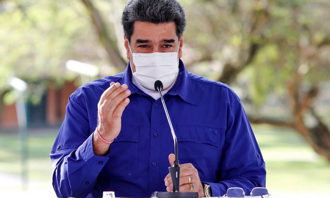 O presidente Nicolás Maduro fala na TV estatal Foto: JHONN ZERPA / AFP