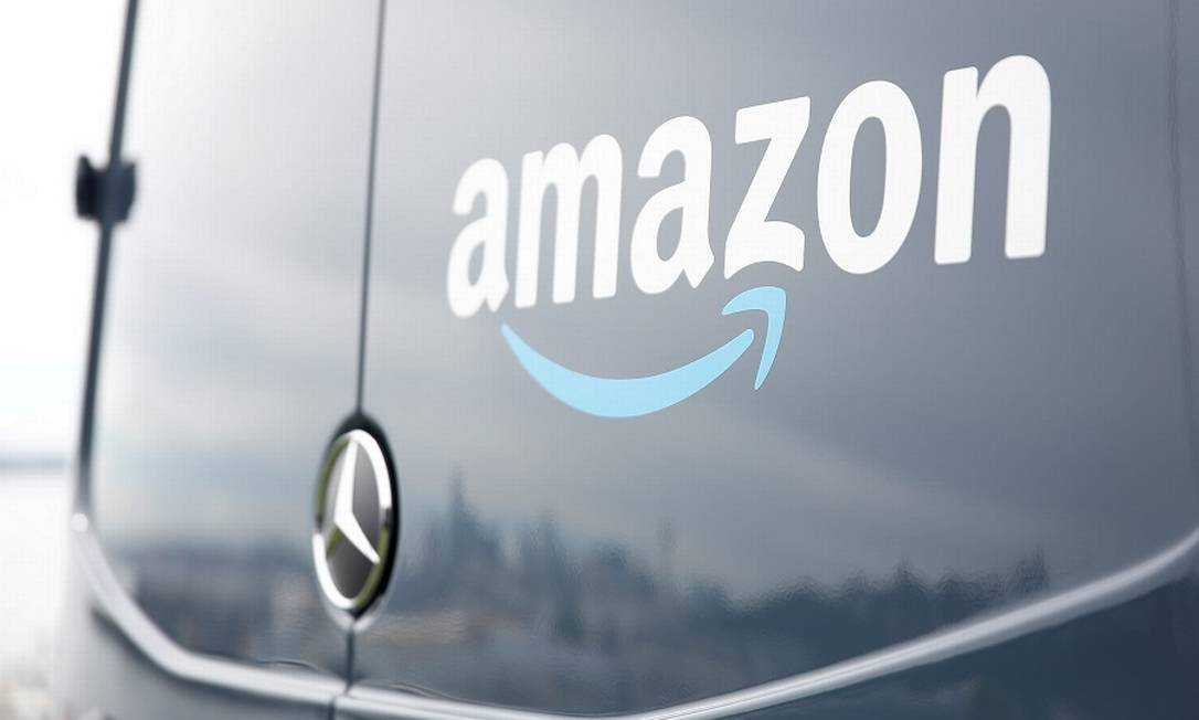 Segundo reguladores, sistemas da Amazon não conseguiram varrer as avaliações falsas de produtos Foto: LINDSEY WASSON / REUTERS