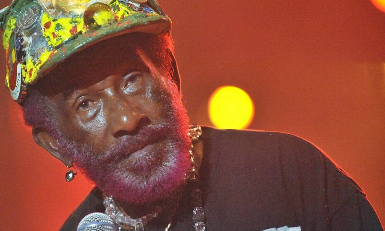 O produtor e músico jamaicano "Lee Scratch" Perry morreu de causa desconhecida. Foto: Divulgação