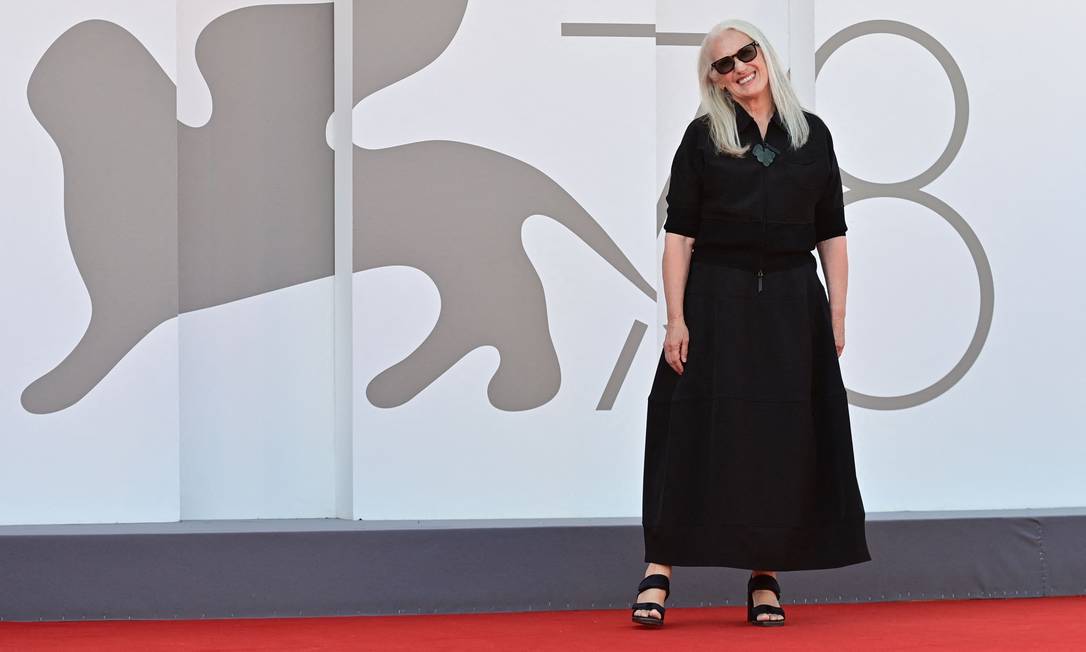 A neozelandesa Jane Campion apresentou o filme 'The Power of the Dog' na competição do Festival de Cinema de Veneza Foto: MIGUEL MEDINA / AFP