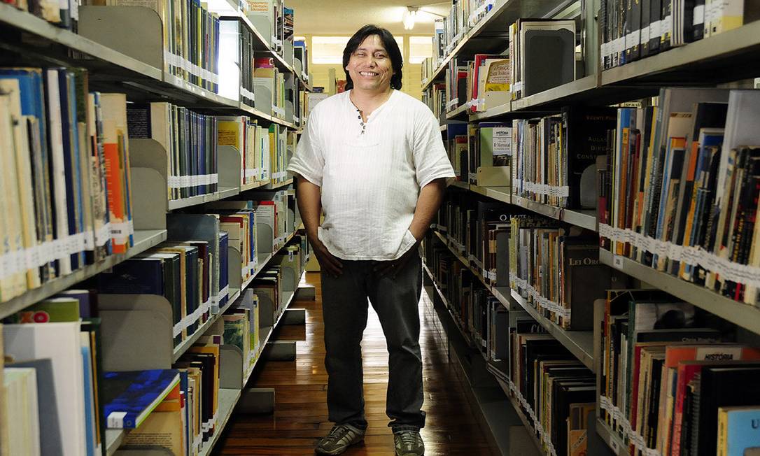 O professor e escritor premiado Daniel Munduruku, de 57 anos Foto: Divulgação