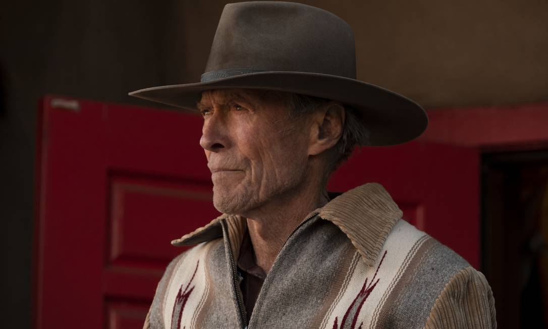 Clint Eastwood em cena de 'Cry macho — O caminho para redenção' Foto: Divulgação