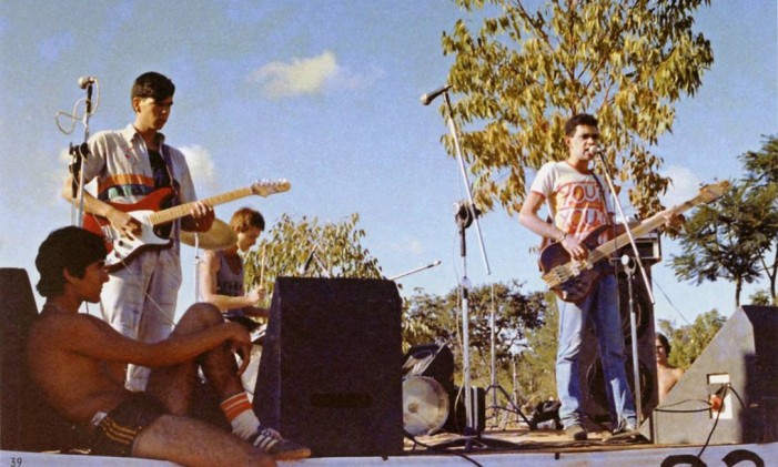 Show da Legião Urbana no Teatro Nacional Claudio Santoro, Brasilia, em 1982 Foto: Reprodução