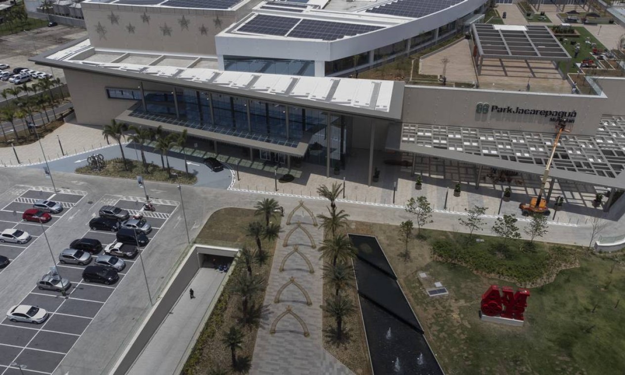 Projeto de R$ 1 bilhão, novo centro comercial carioca é o primeiro de grande porte a entrar em operação este ano Foto: Agência O Globo