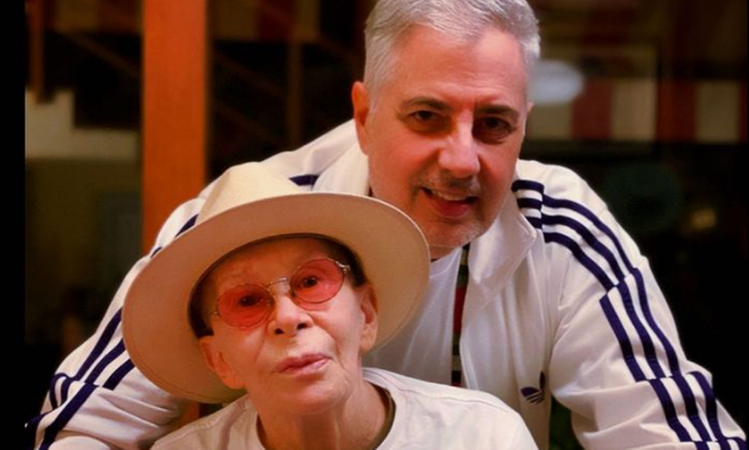 Roberto de Carvalho e Rita Lee no aniversário da cantora Foto: Reprodução / O GLOBO