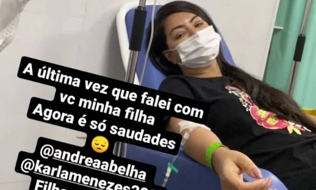 Mãe de Paulinha Abelha posta foto da filha no hospital Foto: Reprodução 