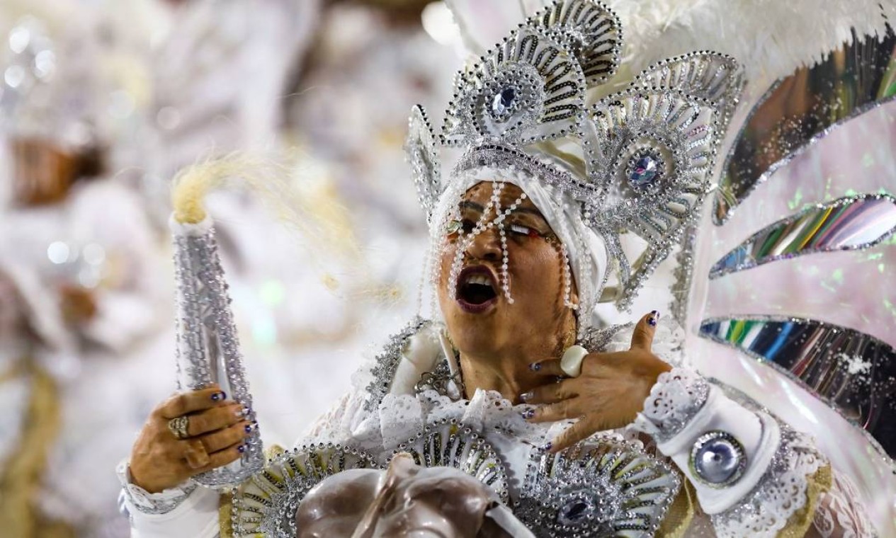 A ganhadora do Estandarte de Ouro de melhor samba-enredo da Série Ouro de 2022 é a Inocentes de Belford Roxo, com "A meia-noite dos tambores silenciosos", inspirado no maracatu Foto: Pedro Ivo / Divulgação Riotur