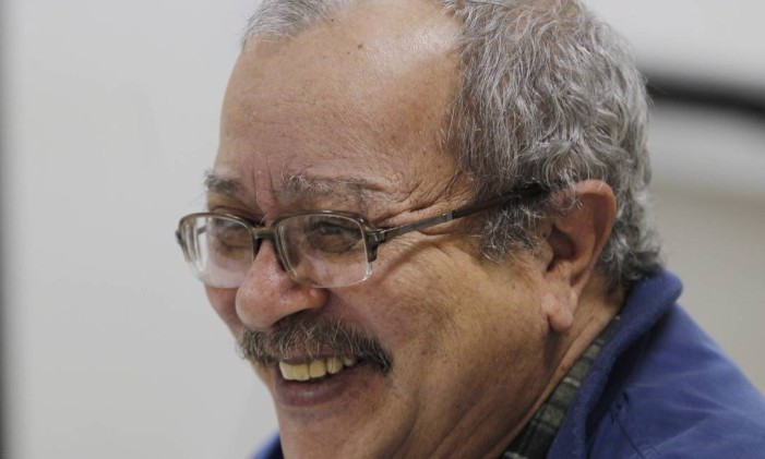 O autor João Ubaldo Ribeiro Foto: Marcia Foletto / Arquivo O Globo