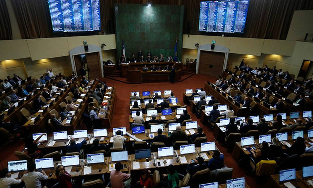 Câmar dos Deputados do Chile, em Valparaíso, durante votação nesta quarta-feira Foto: El mercurio