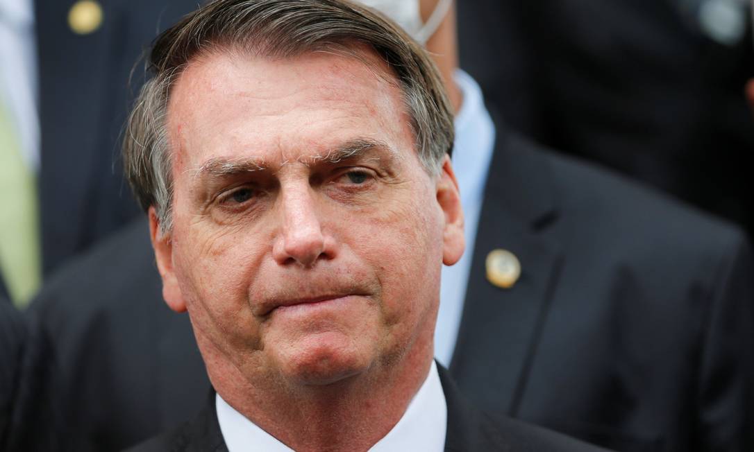 Bolsonaro na saída de seu encontro com o presidente do STF Dias Toffoli Foto: ADRIANO MACHADO / REUTERS