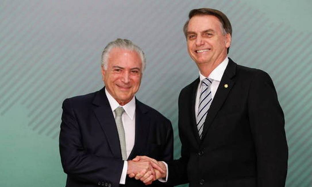 Bolsonaro e Michel Temer em encontro Foto: ALAN SANTOS/PR