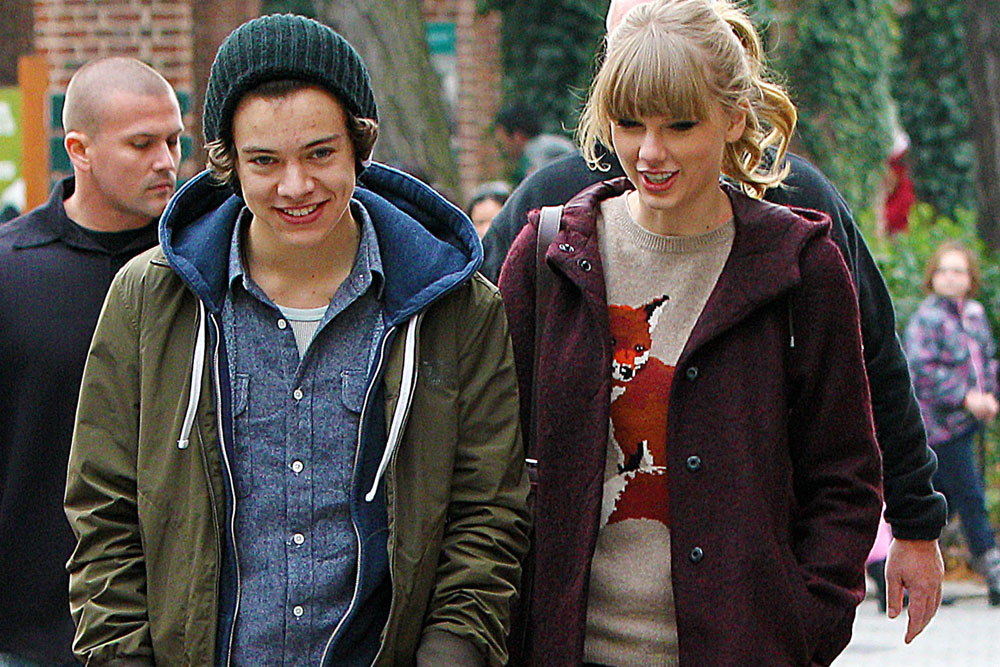 Taylor Swift and Harry Styles seen leaving the Central Park Zoo in NYC. Pictured: Taylor Swift and Harry Styles Ref: SPL466347 021212 Picture by: Tom Meinelt / Splash News Splash News and Pictures Los Angeles: 310-821-2666 New York: 212-619-2666 London: 870-934-2666 photodesk@splashnews.com