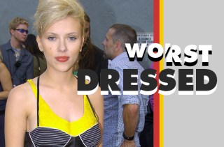 Scarlett Johansson looked surprisingly frumpy in these outfits