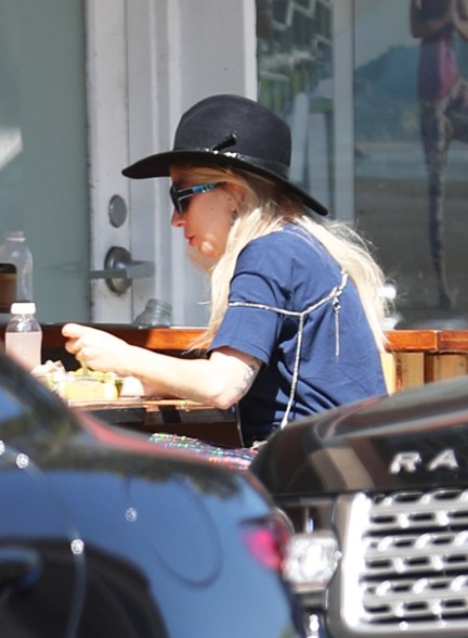 Lady Gaga enjoys lunch outside at Kreation juice in Beverly Hills