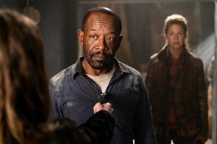 Lennie James as Morgan Jones, Jenna Elfman as Naomi in "Fear the Walking Dead"