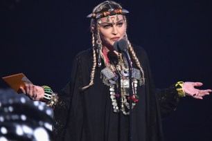 Madonna does an Aretha Franklin tribute at the MTV VMAs 2018