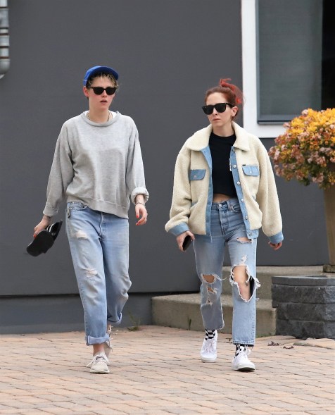 Kristen Stewart and Sara Dinkin take a walk out in Los Angeles.