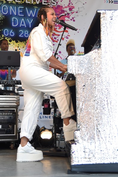Alicia Keys wore a breezy white jumpsuit with a rainbow motif to perform at Pride Live's Stonewall Day.