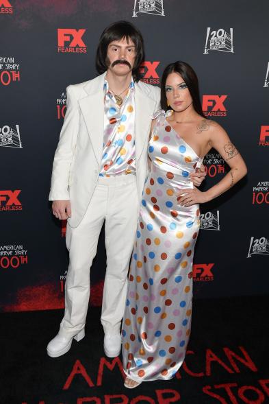 Halsey and Evan Peters as Sonny and Cher