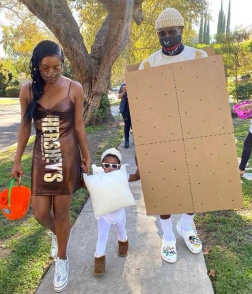 Gabrielle Union, Dwyane Wade and daughter Kaavia as s'mores