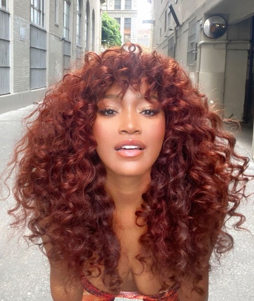 Keke Palmer looks stunning with a new red hairdo.