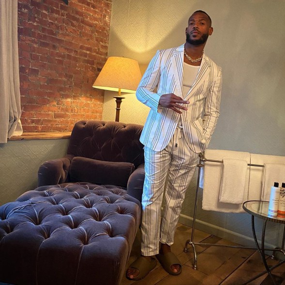 Marlon Wayans gets all dressed up.