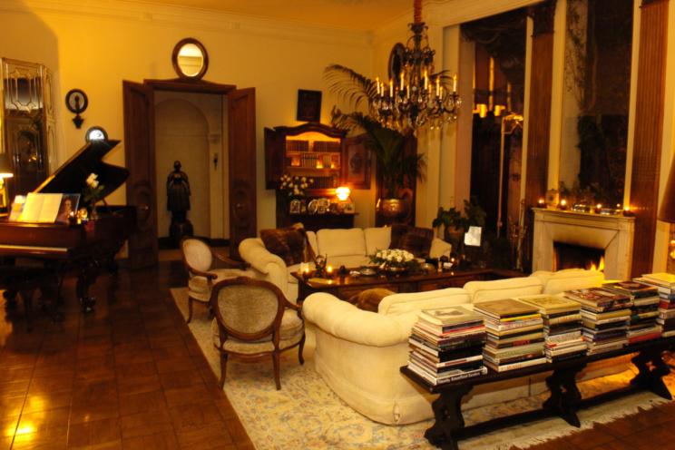 The interior of Robert Evans' Woodland mansion